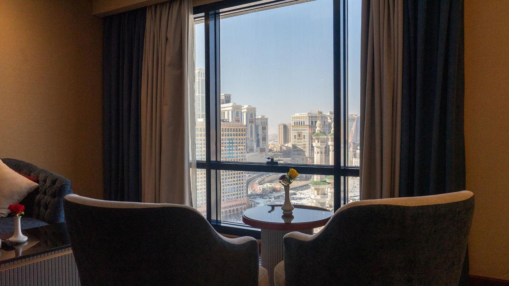 Al Safwah Hotel First Tower 1 La Meca Exterior foto View from a room